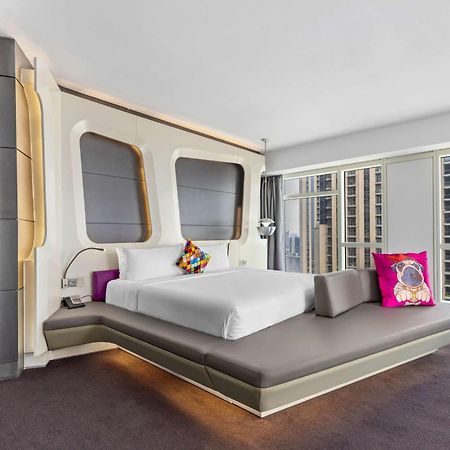 V Hotel Dubai, Curio Collection By Hilton Eksteriør bilde