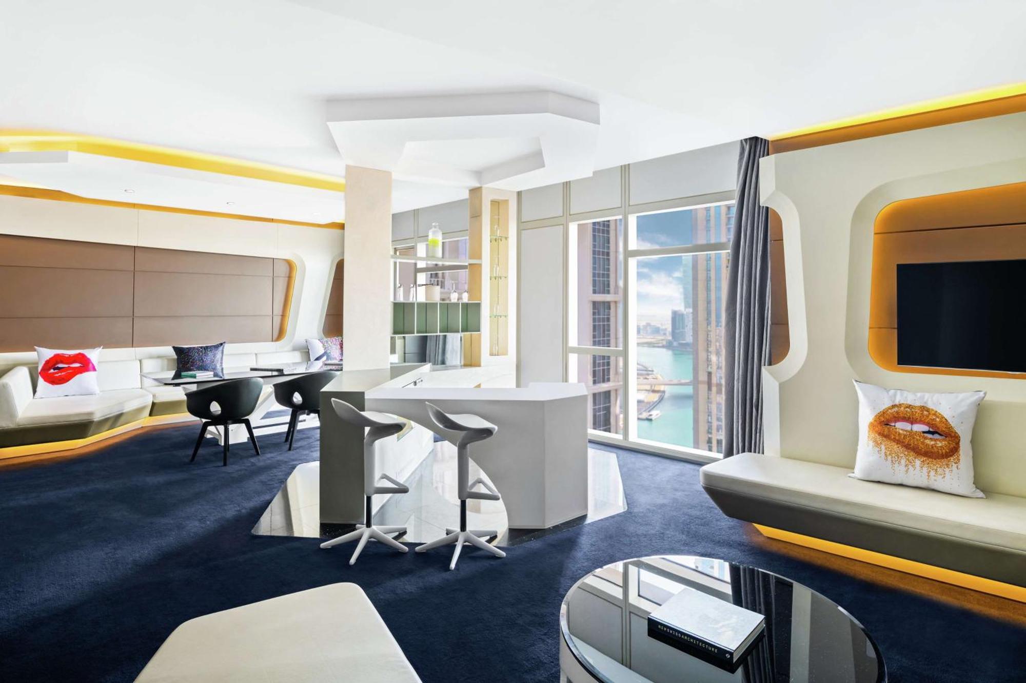 V Hotel Dubai, Curio Collection By Hilton Eksteriør bilde Suite