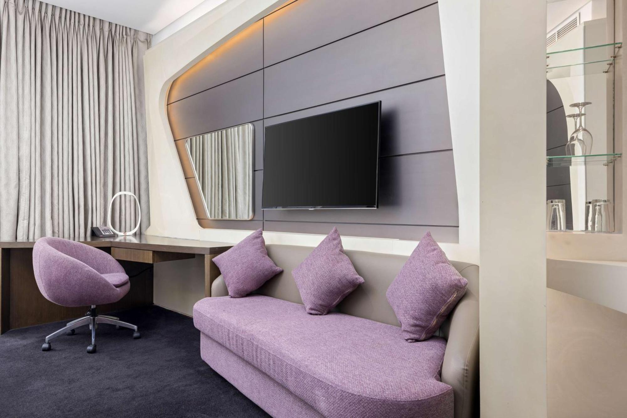 V Hotel Dubai, Curio Collection By Hilton Eksteriør bilde