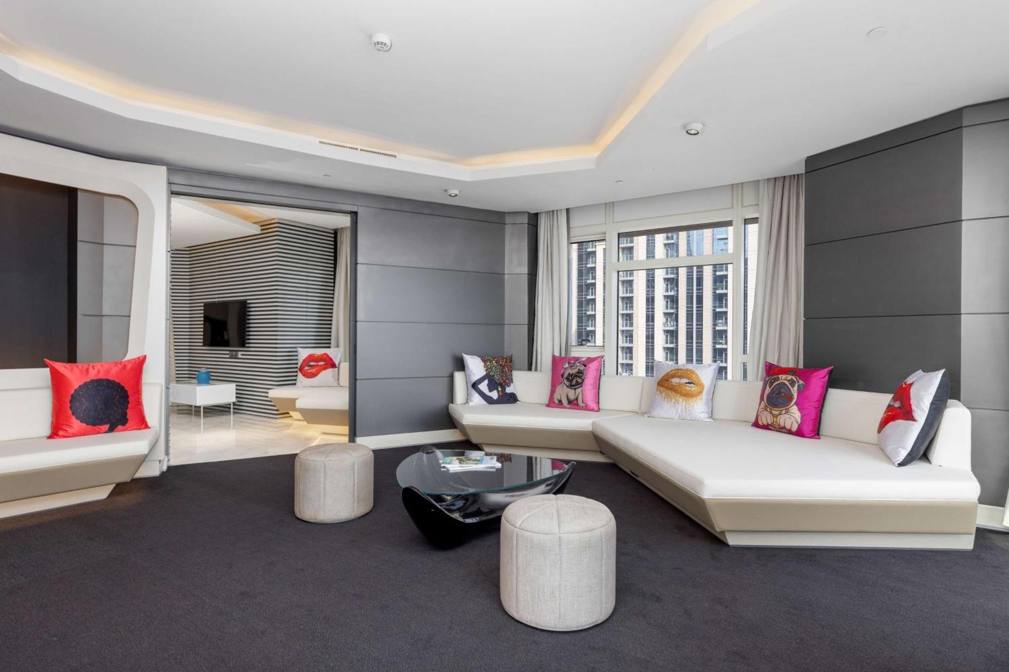 V Hotel Dubai, Curio Collection By Hilton Eksteriør bilde